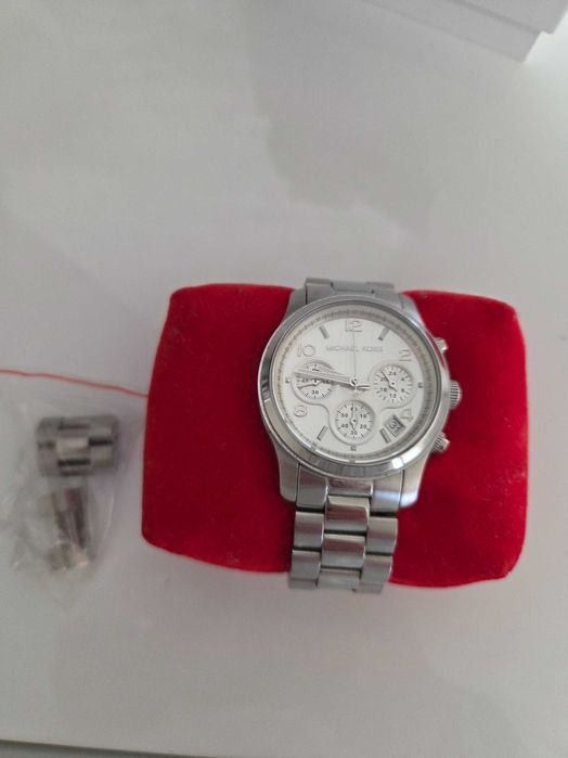 дамски часовник MICHAEL KORS