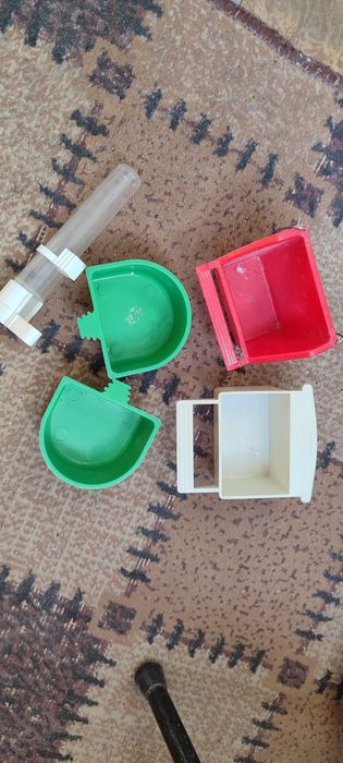 Кормушки  для птиц или др.