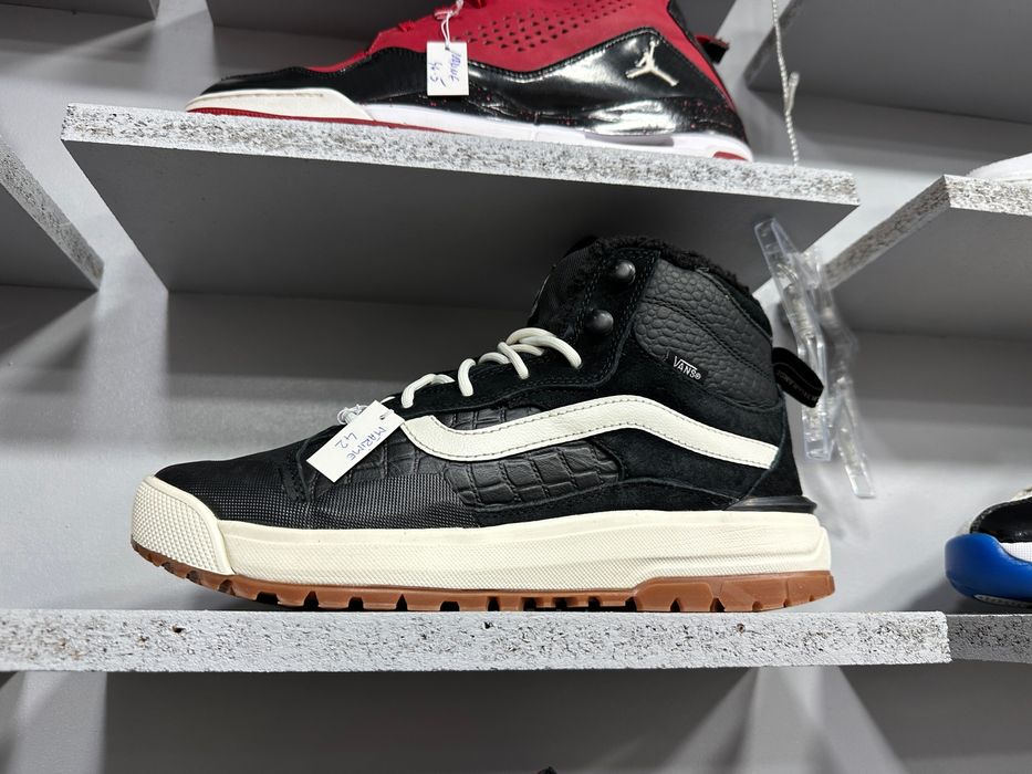 Încălțăminte vans