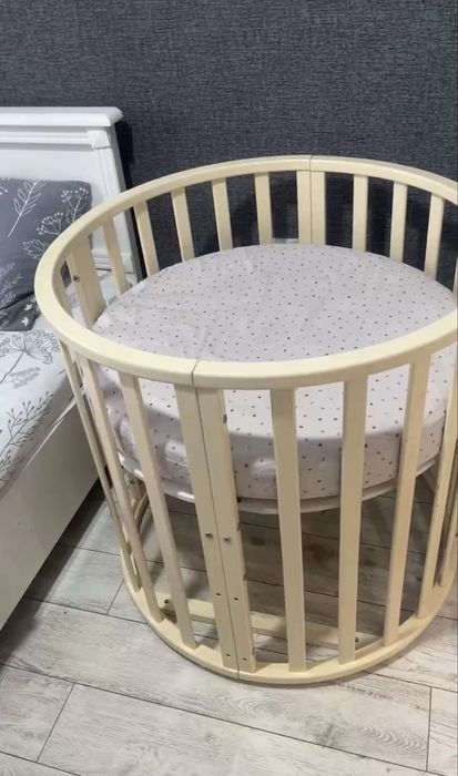 Продам детскую кроватку