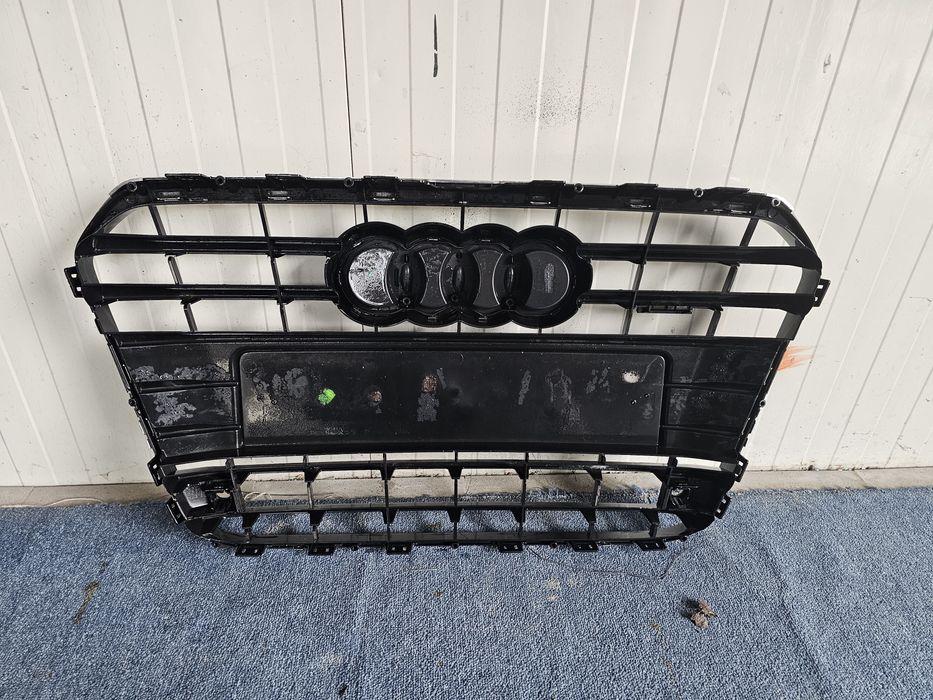 Grila audi a6 c7 2010 2014.  Trager aripa