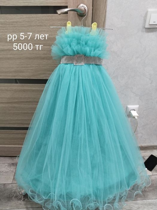 Платье на девочку