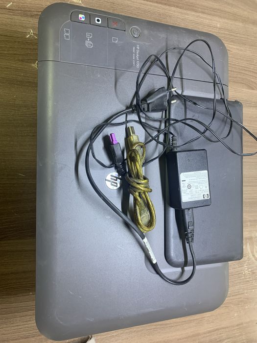 Принтер струйный HP Deskjet 1050