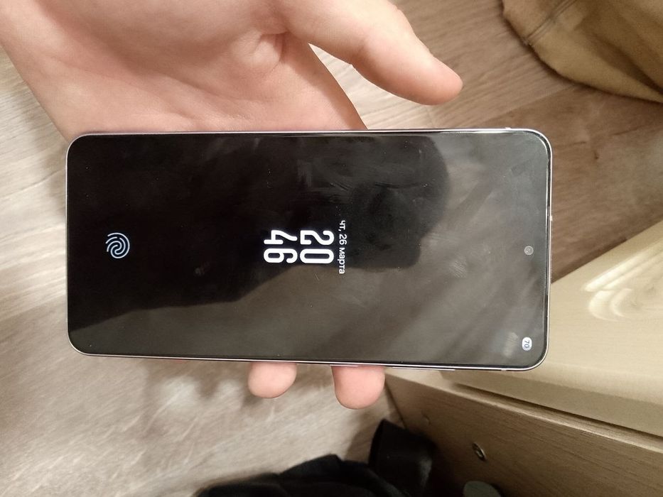 Продам самсунг s21fe 5g