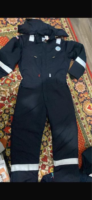 Комбинезон,куртка
