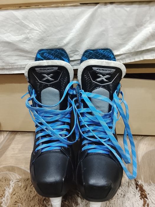 Хоккейные коньки bauer x
