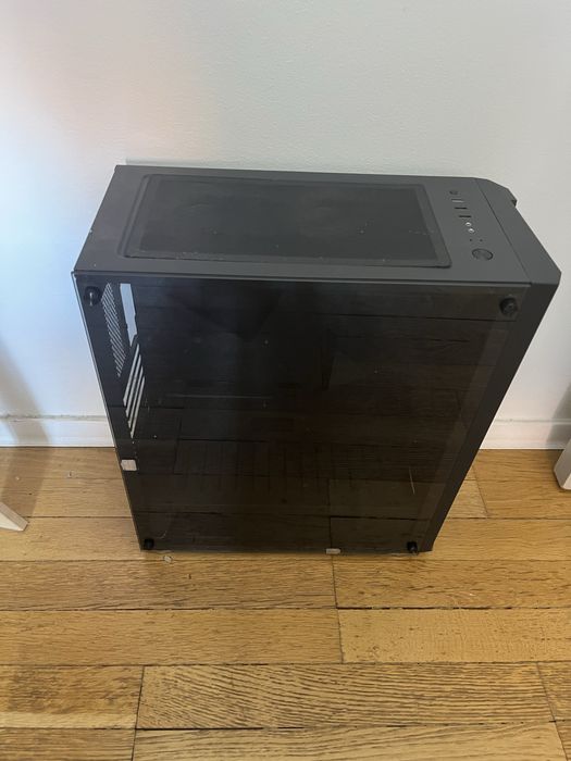 Carcasa pc Myria