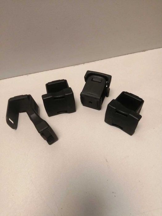 THULE SquareBar 889704 Адаптер, багажник на покрива за ски каяк