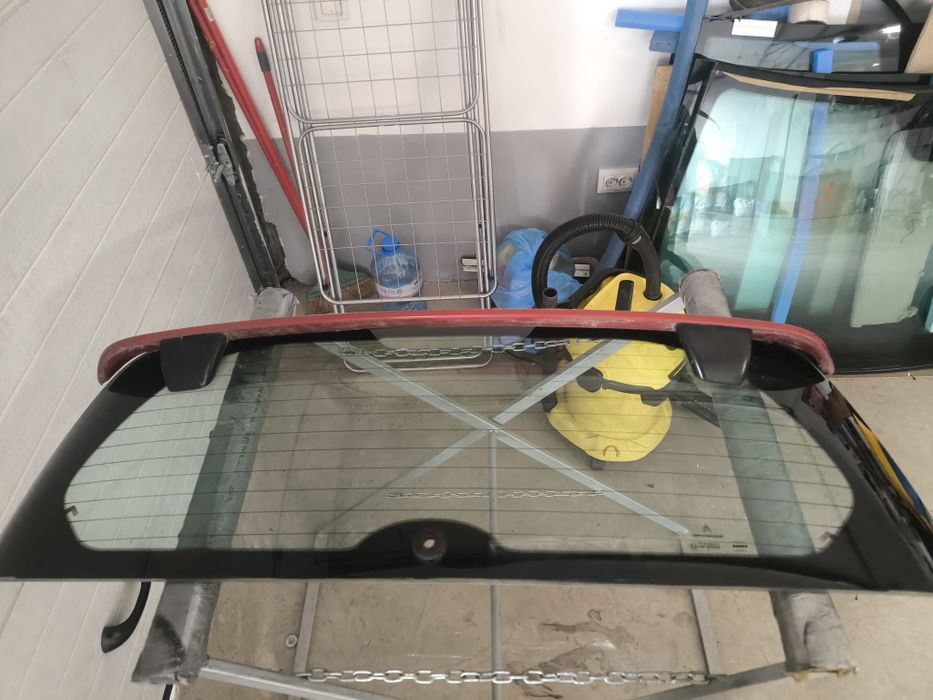 Zadno staklo za Citroen C2,3vr.