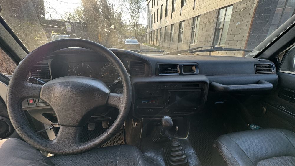 Toyota Land Cruiser 80