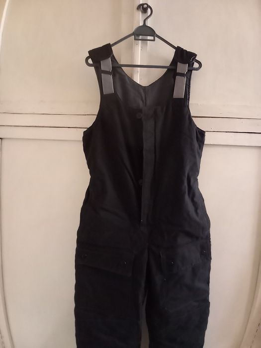 Продаю военный комбинзон лётчик штурман ползунки.