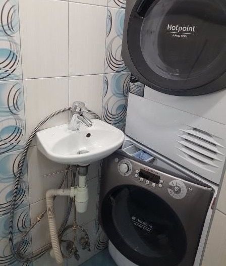 Дава се под наем Тристаен апартамент в София, Изток - 105 кв.м за 612 € - Снимка #6