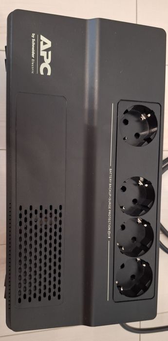 APC ups 1000va 600w impecabil