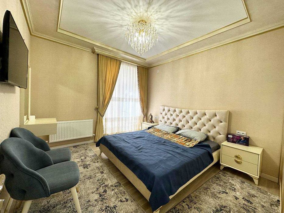 R1! Сдаётся квартира 2/4/9 на Юнусабадский Район о/р Ц 5