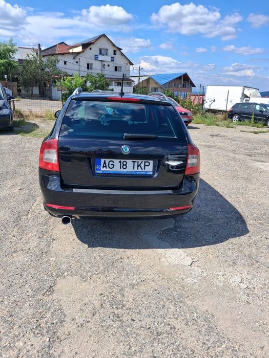 SKODA Octavia 2013 — imagine 5