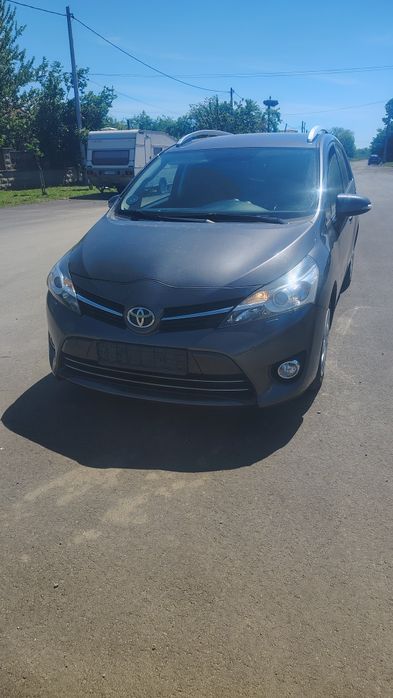 2014 Toyota verso 2.0d4d 126 ks