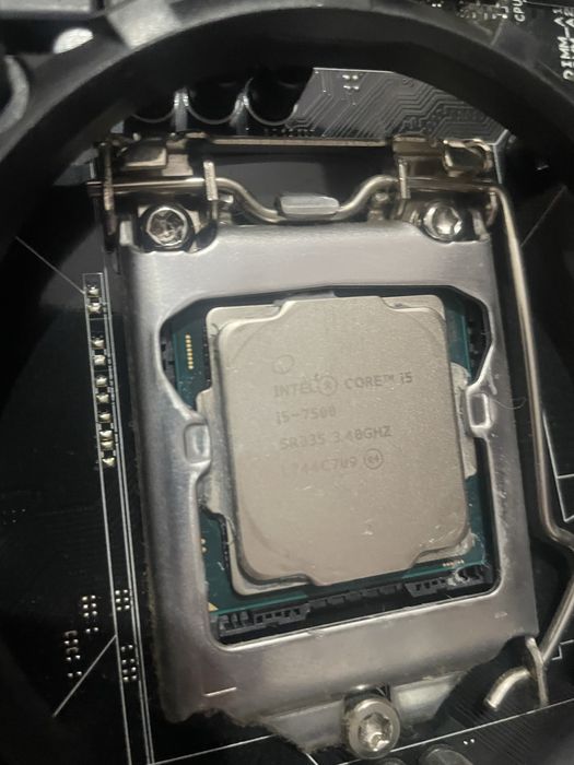 Kit i5 7500 + placa de baza asus z170 pro gaming