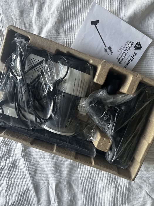 Пылесос вертикальный ручной