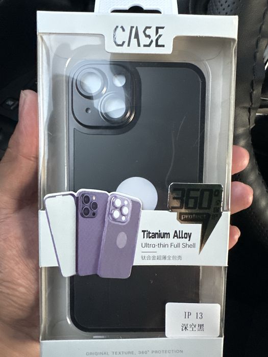 Продам новый чехол айфон 13