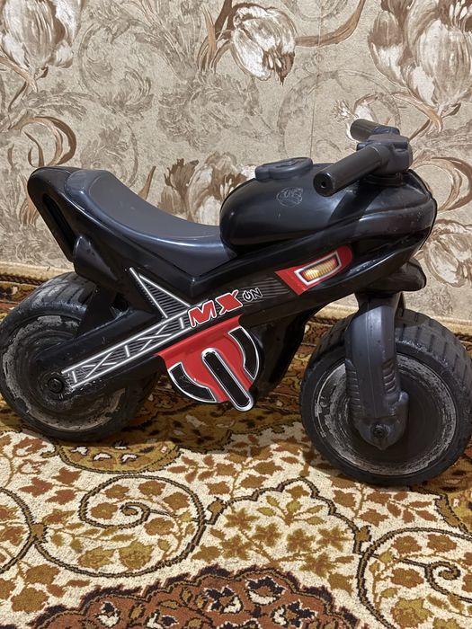 Мотоцикл (как беговел) продам