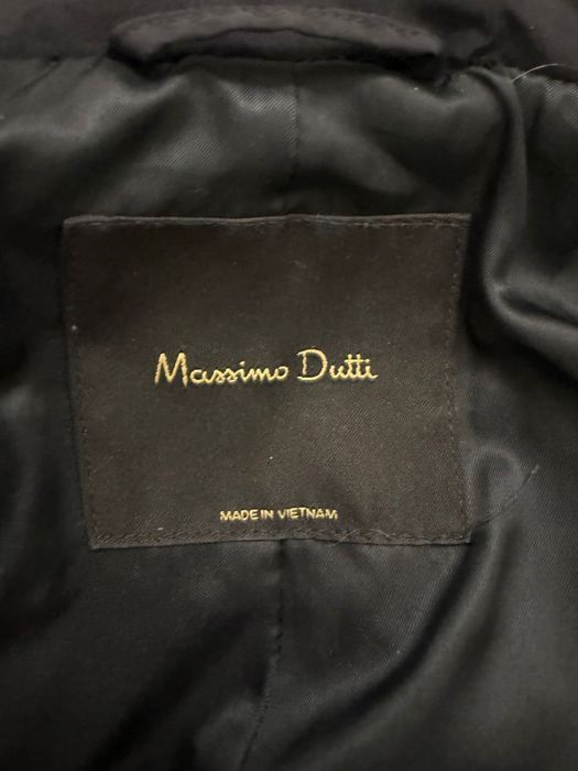 Продам куртку massimo dutti