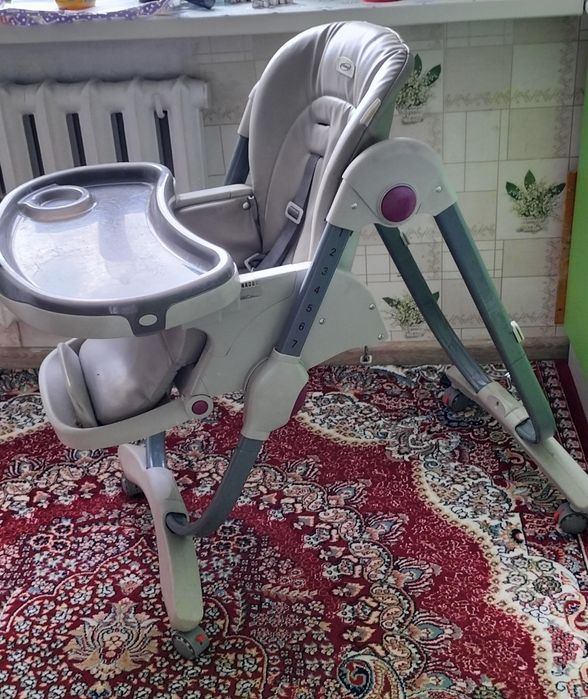 Продам стульчик для кормления