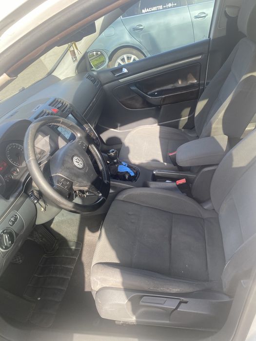 VW Golf 5 2.0 SDI • 2005 • Pilot automat • Încălzire scaune • CarPlay • Cameră