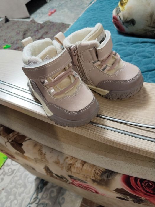 Обувь детская в отличном состоянии