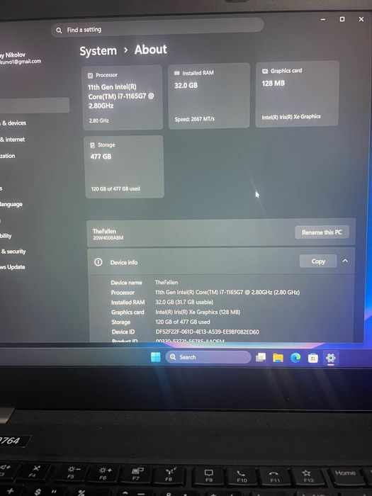 Лаптоп Lenovo ThinkPad T15 Gen2