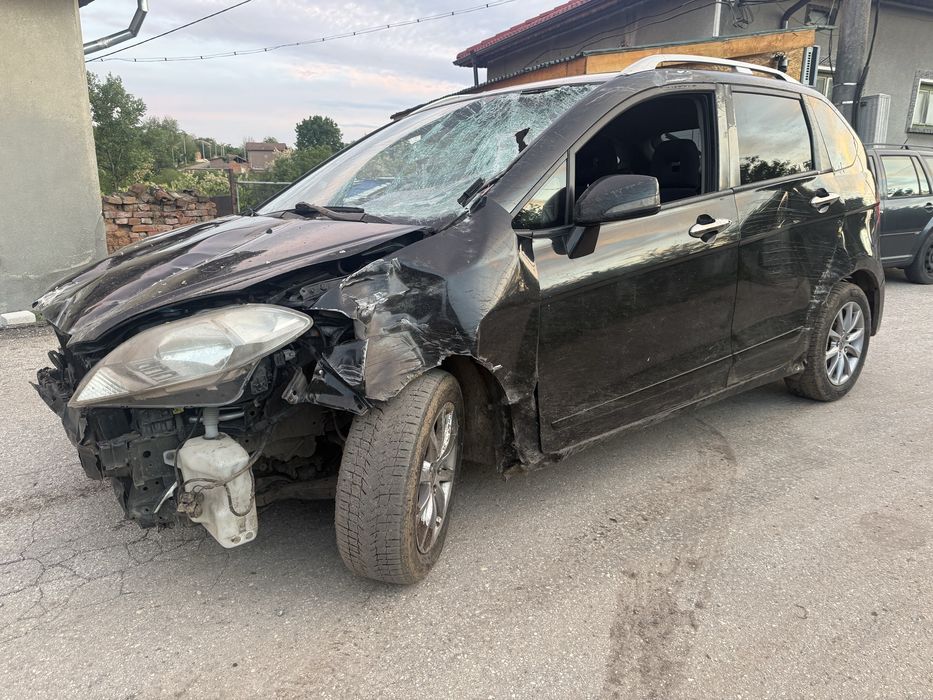 Хонда ФР-В  ФРВ 2,2д 140кс на части/Honda FR-V 2,2 140ks na chasti