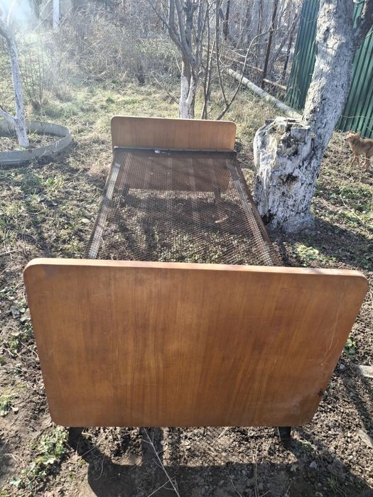 Продам железные кровати