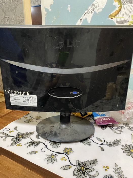 Продам маниторы