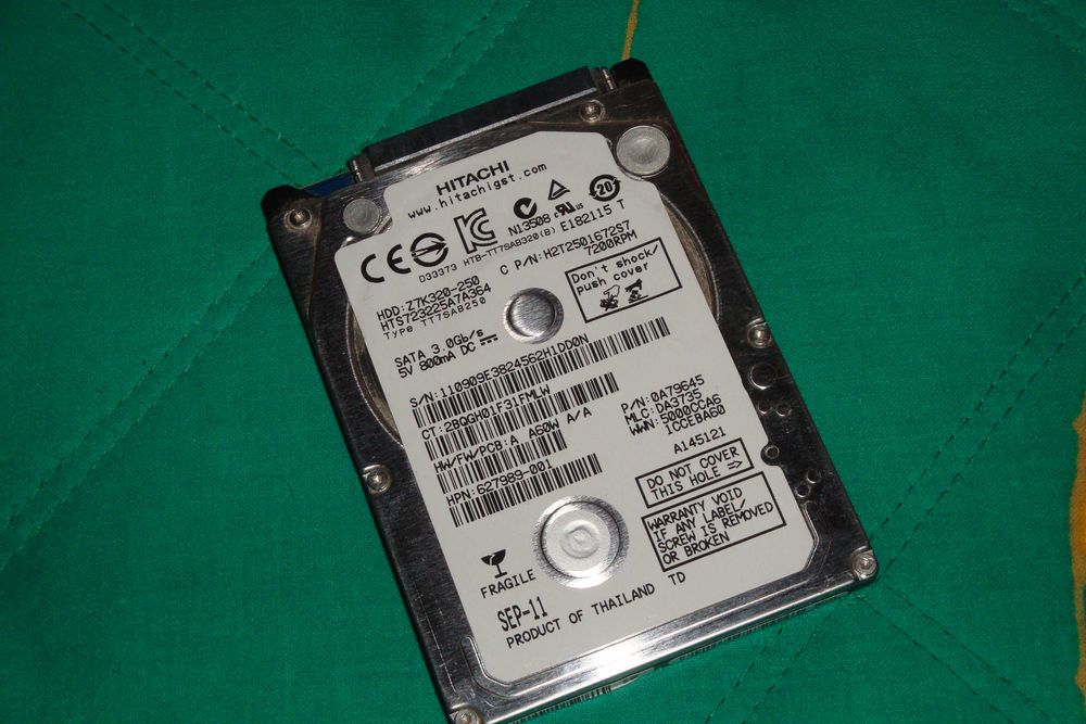 Hard disk hitachi laptop 2.5" slim HDD 250Gb 7200 rpm sata