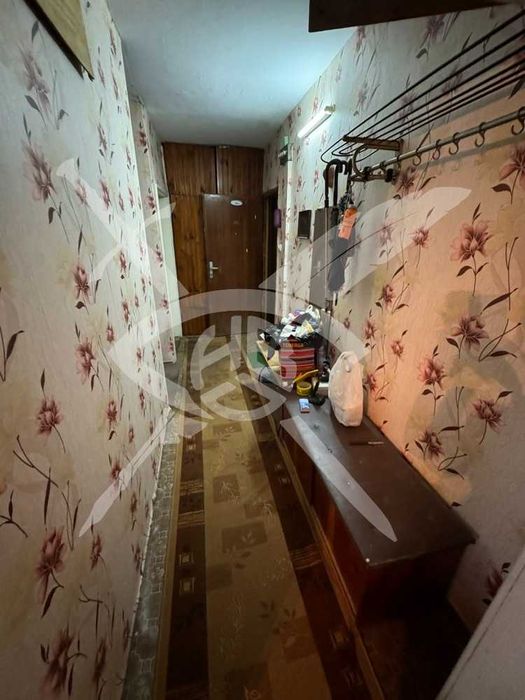 Продава се Двустаен апартамент в София, Люлин 5 - 61 кв.м за 1558 €/кв.м - Снимка #1