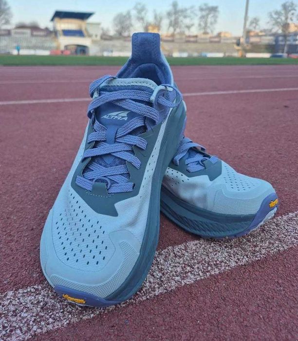 Трейл маратонки Altra Olimpus 6