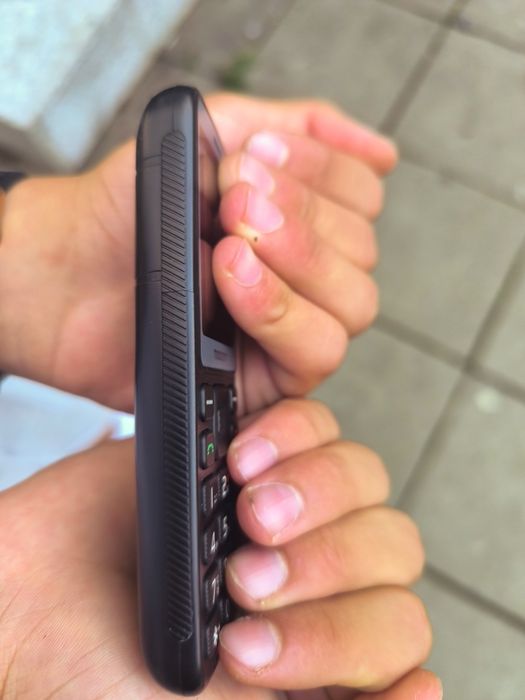Telefon maxcom MM718