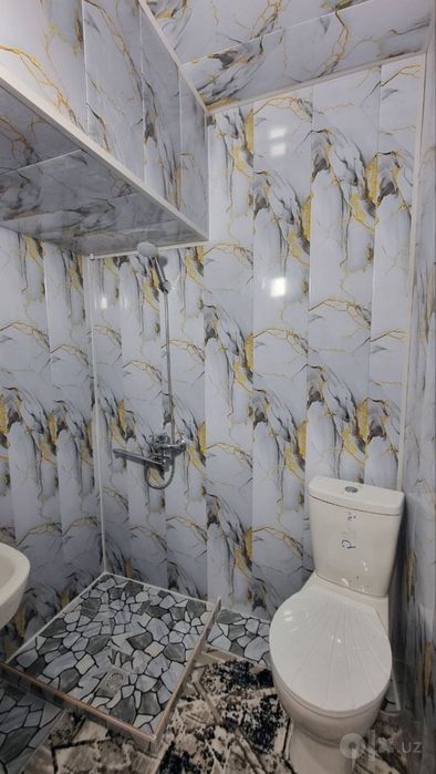 Sotiladi 2 xona 4 qavat 320 mln  4 mikrarayon 11 maktab cho’lquvar mfy