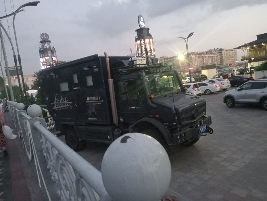 Продам машину бронированую