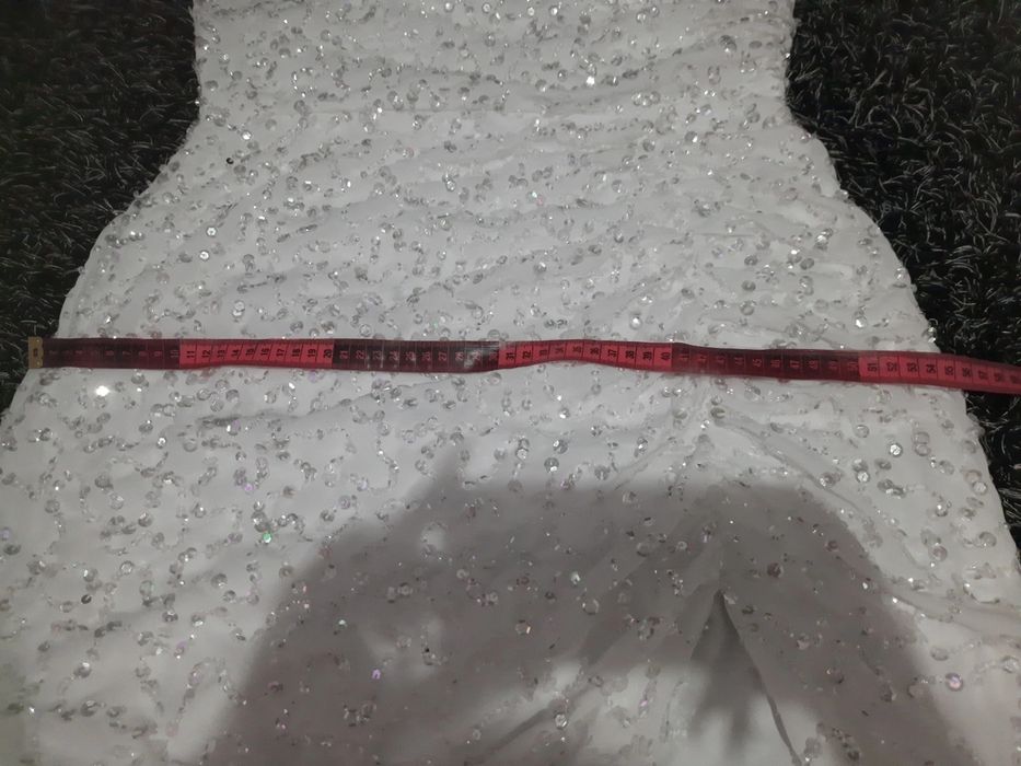 Vând rochie Maya Deluxe mărimea 42