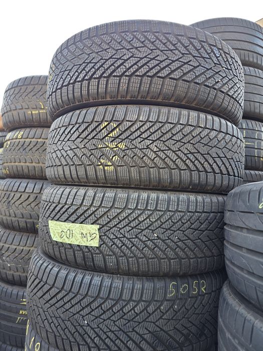 4бр Зимни гуми 215 45 20 - Pirelli