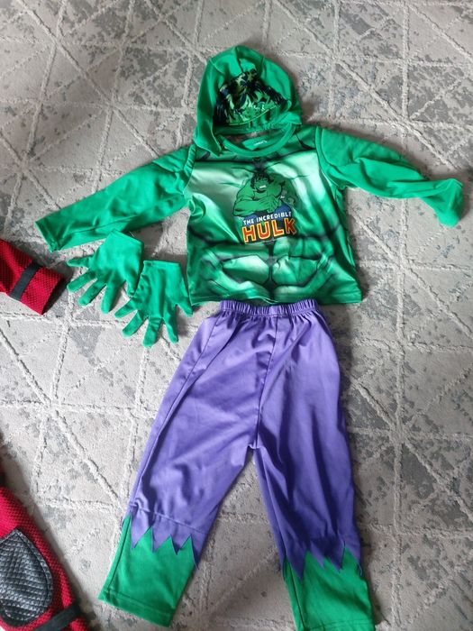 Костюм супергероев