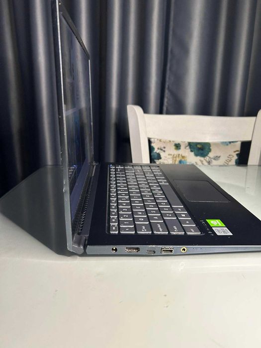 Лаптоп MSI Modern 15 A10RBS