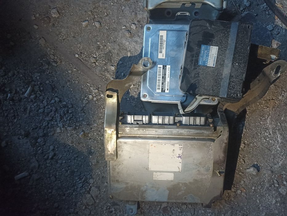 Продам ЭБУ 2jz 3.0 трамблёр . Блок акпп