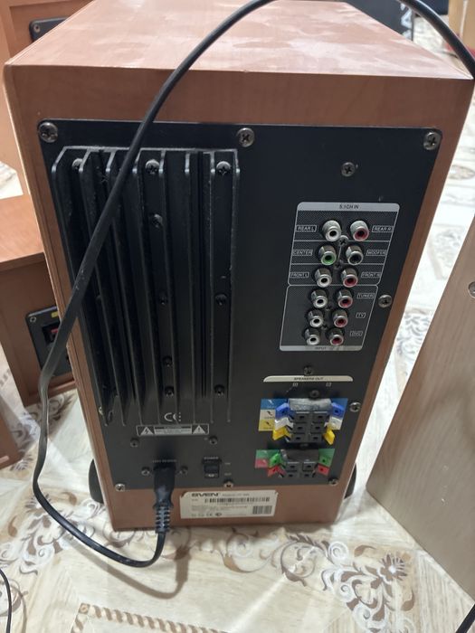 Аудиосистема, саб и колонки