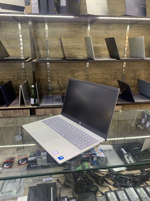HP Laptop G10 15.6