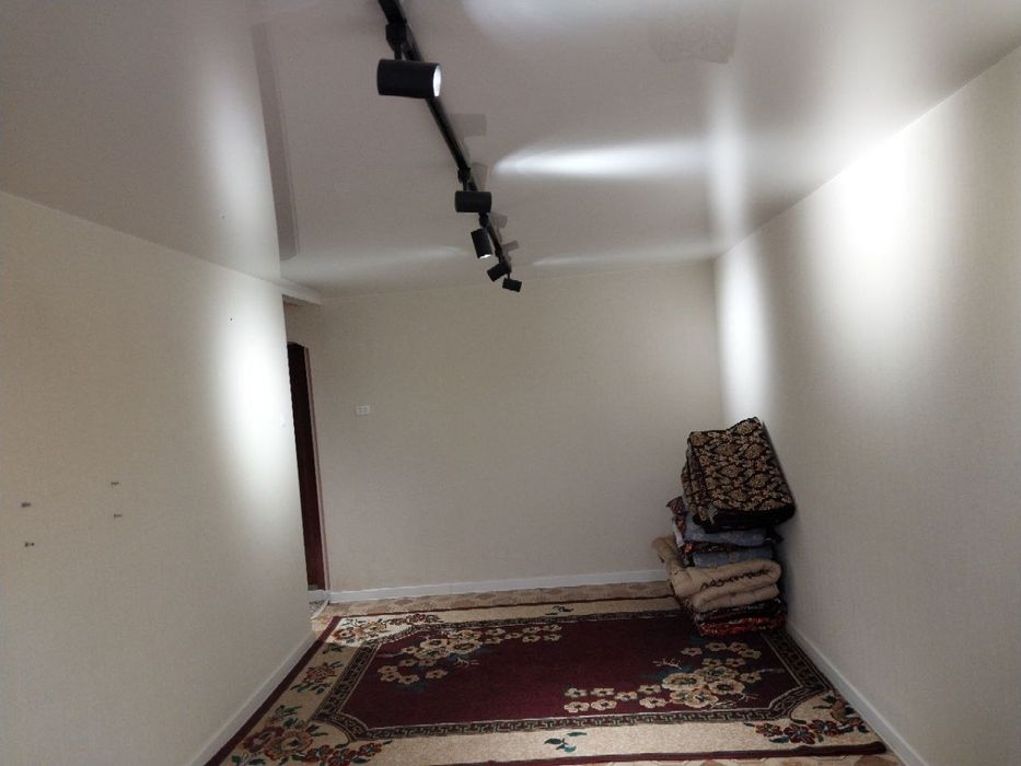 Срочно 1 хонали квартира сотилади!!!