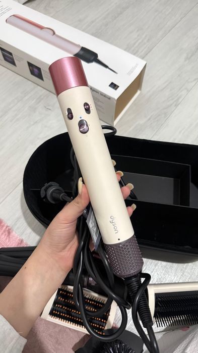 Dyson стайлер полный комплект