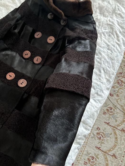 Пальто из каракуля