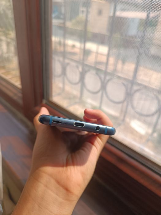 Samsung s9 plus 64/4
