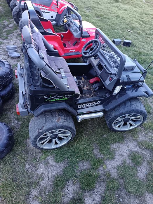 Детски акумолаторни колички